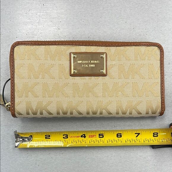 Michael Kors Tan and Brown Wallet - Picture 1 of 4